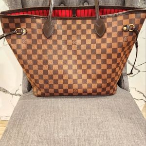 Louis Vuitton damier never full MM